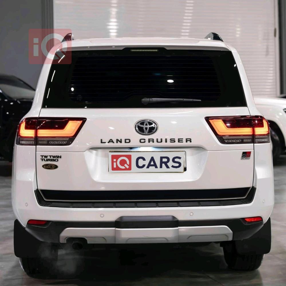 تويوتا لاندكروزر